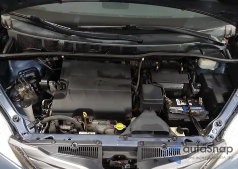 2014 Toyota Sienna Xle V6 8 Passenger z USA, uszkodzony, nr VIN 5TDYK3DC0ES452439